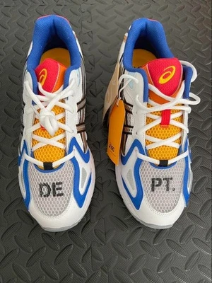 Departamento de Galería. Zapatillas Asics Gel-K1011 1203A693-100 tamaño 27... - Imagen 1 de 4