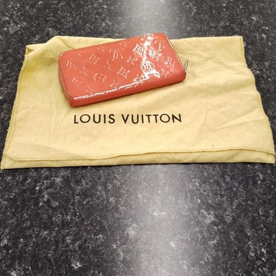 Auténtica Cartera Cartera LOUIS VUITTON Vernis Zippy Monograma Charol Melocotón Foto 1 de 4