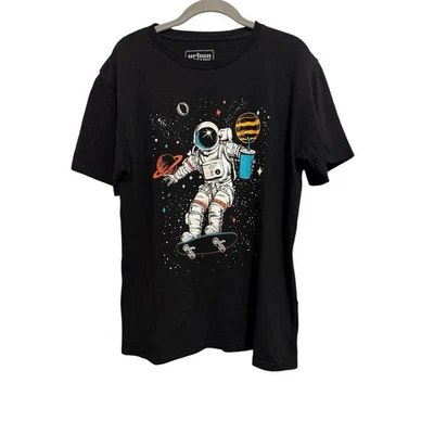 Camiseta negra patinadora astronauta Urban Pipeline para niños XL Foto 1 de 4