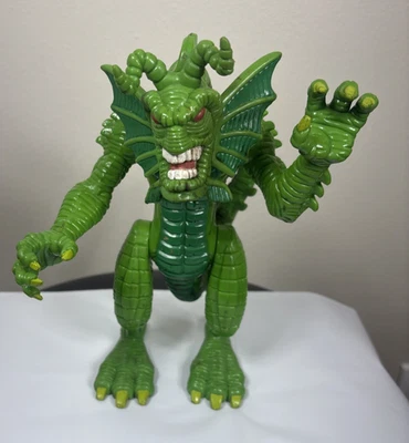 Figura de acción Toybiz Marvel Iron Man Fin Fang Foom 1995 de colección LEER sin alas Foto 1 de 4