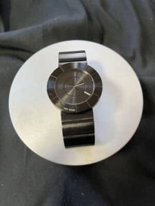 Issey Miyake To Tio Yoshioka Tokujin Designed Black Watch Japan DHL FedEx - Picture 1 of 4