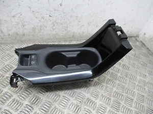 2022 TOYOTA COROLLA C1H HYBRID MK12 5DRS ESTATE CENTRE CONSOLE CUP HOLDERS *6909 - Picture 1 of 8