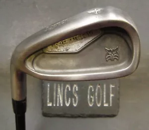 Left Handed Lynx Predator 4 Iron Regular Graphite Shaft Lynx Grip - Picture 1 of 5