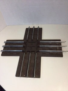 Lionel 5020 O-27 90 Grad Kreuzungsgleis gebraucht - Bild 1 von 2