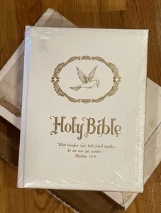 NEW Vintage White Holy Bible King James Version Red Letter Wedding Edition 1971 - Picture 1 of 10