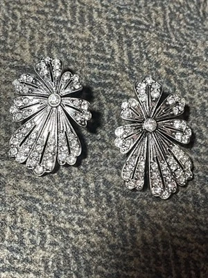 $195 Lulu Frost Women Silver Camellia Crystal Flower Stud Post Back Earrings 1F - Image 1 of 4