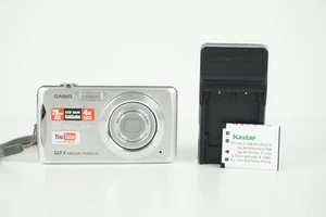 Casio Exilim EX-Z280 12.1 MP Digital Camera w/ Battery & Charger - TESTED - Picture 1 of 12