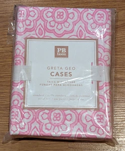 Neu mit Etikett PB Pottery Barn Teen Greta Geo fuchsiafarben - 2er Set Standard Kissenbezüge - Bild 1 von 4