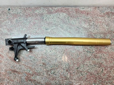 Amortiguador horquilla delantera derecha Honda CBR1000RR 2017-24 OEM 51400-MKF-D41 doblado Foto 1 de 4