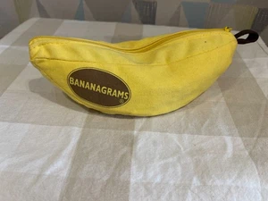Bananagrams Crossword Family Fun Game - Picture 1 of 2