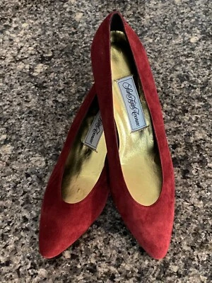 Zapatos Saks Fifth Ave, zapatos de salón de gamuza borgoña, nuevos, 8B, $32 Foto 1 de 4