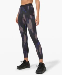 Neu mit Etikett lululemon x Robert Geller Take The Moment eng 25" Größe 6 158 $ Taschen - Bild 1 von 11