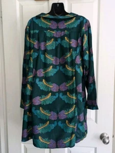 SINERJI Womens Green Long Shirt/Blouse Size L Button Down Organic Fabric NWT - Picture 1 of 7