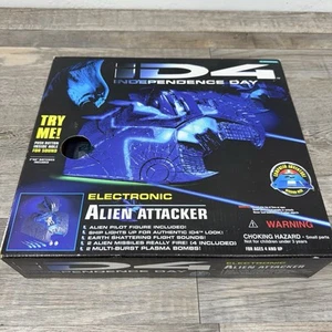 ID4 Independence Day Electronic ALIEN ATTACKER Ship Movie Trendmasters 1996 NEW - Picture 1 of 6