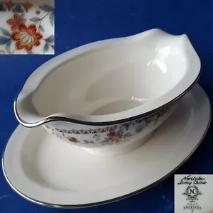 Noritake Ivory China Japan 7237 'Adagio' Oval Gravy Boat w/Attached Underplate - Picture 1 of 11