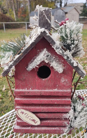 Decorative Holiday Wooden Birdhouse Rustic Indoor/Outdoor Winter Cover