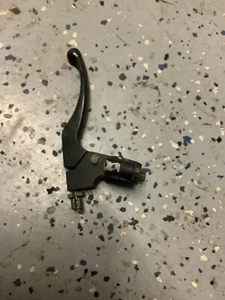 2006 - 2024 YAMAHA TTR50 TT-R 50 TT-R50E RH RIGHT FRONT HAND BRAKE LEVER & PERCH - Picture 1 of 4