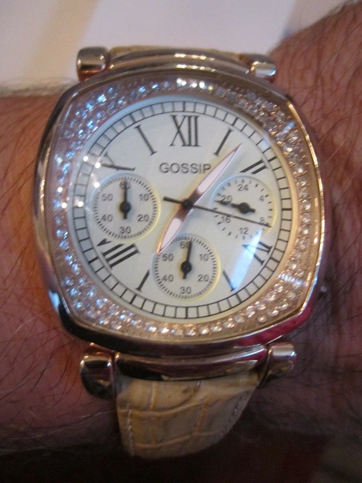 RELOJ CHISME CON CRISTALES - CORREA DE CUERO - CAJA GRUESA - SE ADAPTA A 8" BBA9A Foto 1 de 4