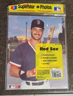 1989 MLB Superstar Photos Sealed Pack of 4 Boston Red Sox Version ,  Wade Boggs - Image 1 of 3