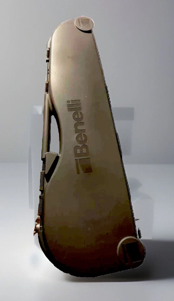 Estojo de transporte de espingarda rígida BENELLI, plástico rígido derrubado/quebrado 38" - Imagem 1 de 1