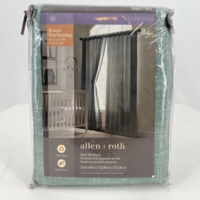 Lote de 2 paneles de cortina Allen + Roth Glennston verde oscurecimiento habitación 52 x 84 Foto 1 de 4