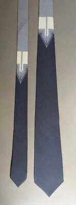 Corbata de Seda Vitaliano Pancaldi De Colección Gris y Blanco Diseño Art Deco 3.1 x 55.5" Foto 1 de 4