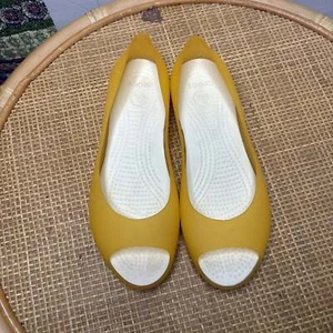 Crocs Carlie Flats for Women Rubber Bright yellow - Picture 1 of 5