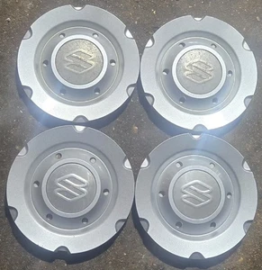 Set of 4 OEM 2001-2003 Suzuki XL7 Alloy Wheel Center Caps Hubcaps pn 43250-52D50 - Picture 1 of 9