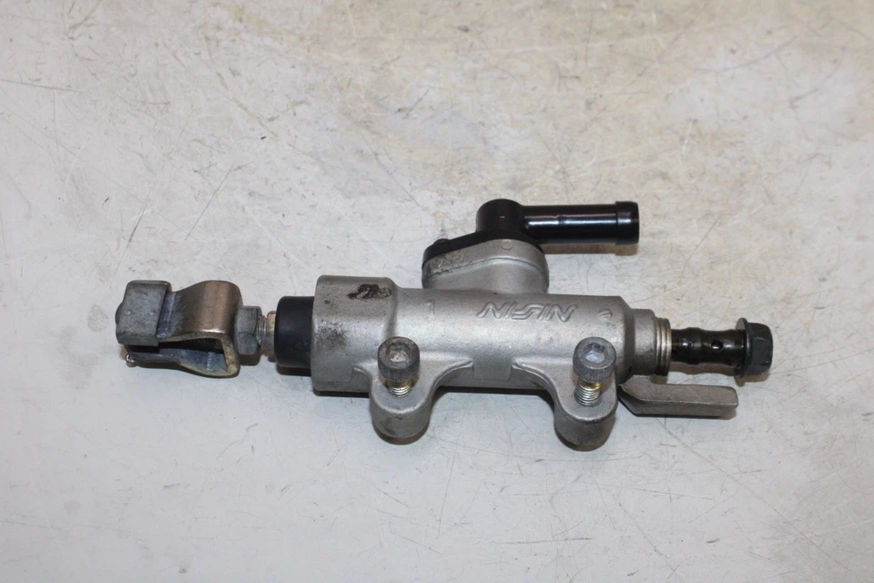 99-03 CILINDRO MAESTRO FRENO TRASERO HONDA CBR1100XX OEM Foto 1 de 4