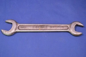 Tire Carrier Wrench Studebaker,678225,B,5 - Picture 1 of 3