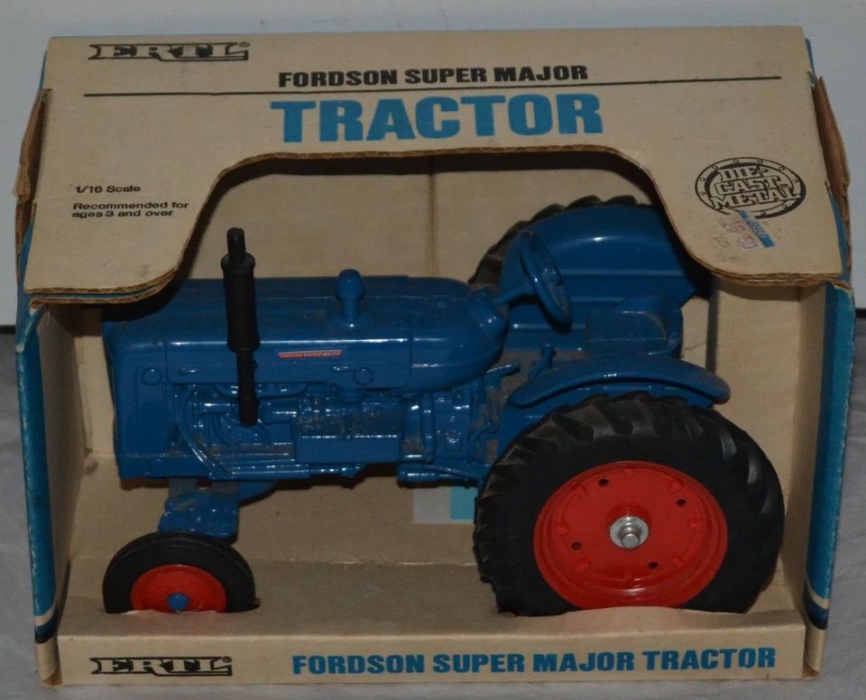 Ertl Fordson Super Major Tractor 1/16 Scale MINT 1980s Release