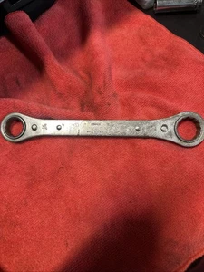 "Llave de trinquete de extremo de caja doble Mac Tools SAE 12 puntos 7/8"" - 3/4"" hecha en EE. UU. RSW-25" - Imagen 1 de 10