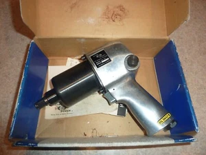Astro Pneumatic 1/2" Impact Wrench - Picture 1 of 7