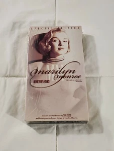 Hometown Story (VHS, 1998) Marilyn Monroe Special Edition NEW/SEALED - Foto 1 di 3