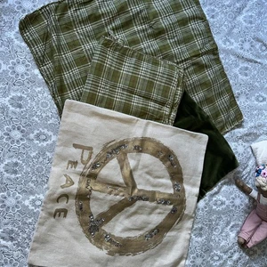 4 Pc Pillow Covers 2 Pottery Barn 2 Cotton Plaid Green Velvet Seasons - Picture 1 of 14