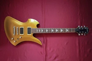 B.C. Rich Mockingbird Contour Gold - Picture 1 of 13
