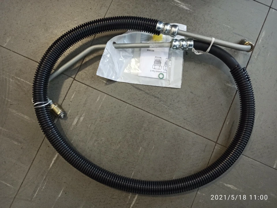 Dehnschlauch für Golf1 Cabrio / Scirocco / für Servolenkung !!NEU!! 161422893A - Bild 1 von 1