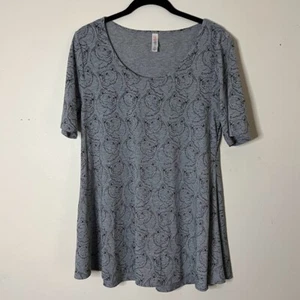 LuLaRoe Perfect T Women's Medium Grey Bear Print Swing Hi Low Shirt - Picture 1 of 3