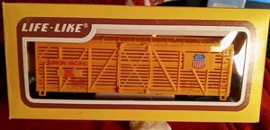 Union Pacific 40' Cattle Car Stock Life-Like 8496 OSL 47738 Sweet Railroad  - Picture 1 of 3