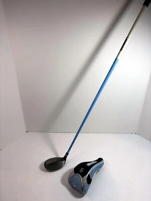Acuity Lady Vanquish 6i Hybrid RH 65g Graphite + Headcover - Image 1 of 4