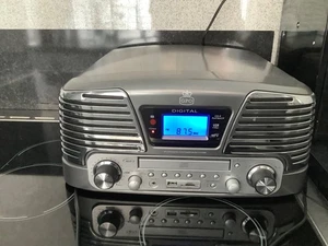 GPO silver digital record/ cd player car grill design . no box never got used - Picture 1 of 8