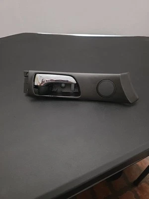 LEXUS ES300, ES330 03-06 MANIJA INTERIOR PUERTA PASAJERO DELANTERO DERECHO  Foto 1 de 4