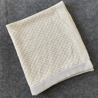 2015 Pottery Barn Kids Knit Baby Blanket, Blue White Honeycomb Cable Knit PBK - Image 1 of 4