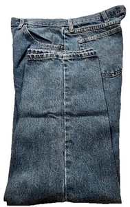Wrangler Authentic Men’s Classic 5 Pocket Relaxed Fit Jeans 35x29 - Picture 1 of 5