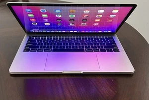 Apple MacBook Pro 13 in 2017 Space Gray/Intel Core i5 2.30 GHz, 128 GB 8 GB... - Picture 1 of 10