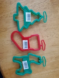 3 Vintage Christmas Cookie Cutters Plastic Free Ship - Picture 1 of 2