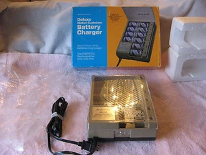 Archer Nickel Cadmium Battery Charger No 23-134 For AA, C,D 9V Batteries~Tested - Picture 1 of 11