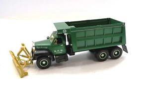 Don Mills Models 1960 Model B-61 Mack Snow Plow Dump Truck 1:34 Scale - Picture 1 of 10