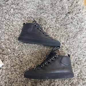 Balenciaga Arena, High , Navy Blue , 100% Authentic Size Uk 7 - Picture 1 of 6