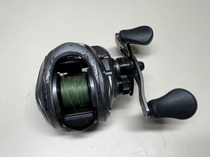 BASS PRO SHOP BAITCASTING FISHING REEL WORKING FMA10SHA - Picture 1 of 9